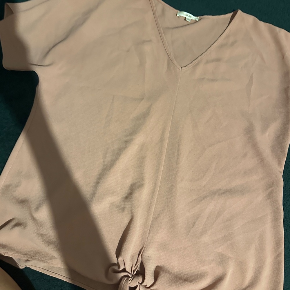 ANDREA FENZI V-Neck Short Sleeve Top - Tan